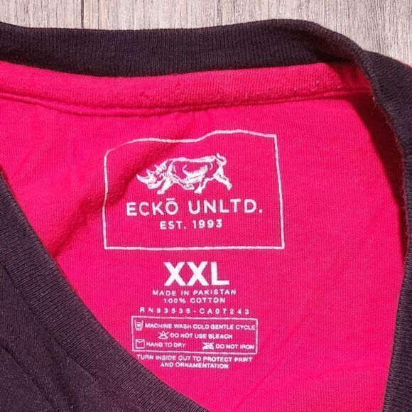 Ecko Unltd spell out Logo T-shirt size 2XL - Picture 2 of 3